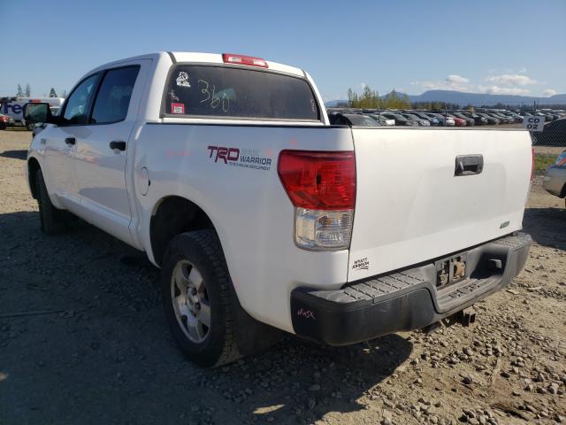 Photo 2 VIN: 5TFDW5F18BX164930 - TOYOTA TUNDRA CRE 