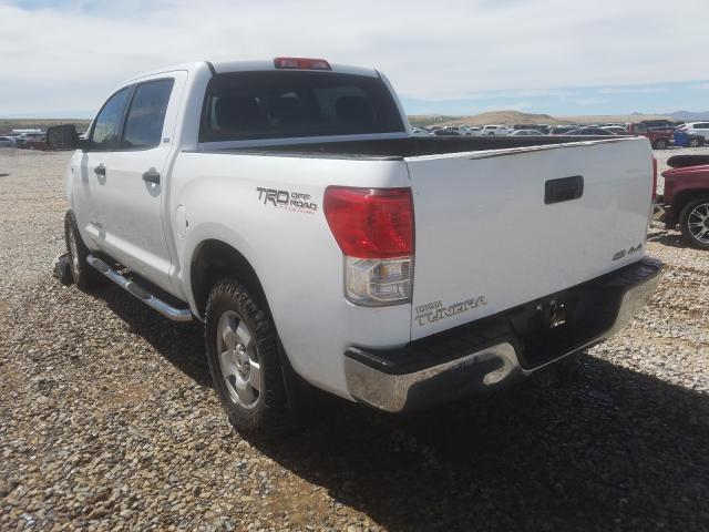 Photo 2 VIN: 5TFDW5F18BX170582 - TOYOTA TUNDRA CRE 