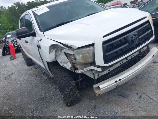 Photo 5 VIN: 5TFDW5F18CX214744 - TOYOTA TUNDRA 