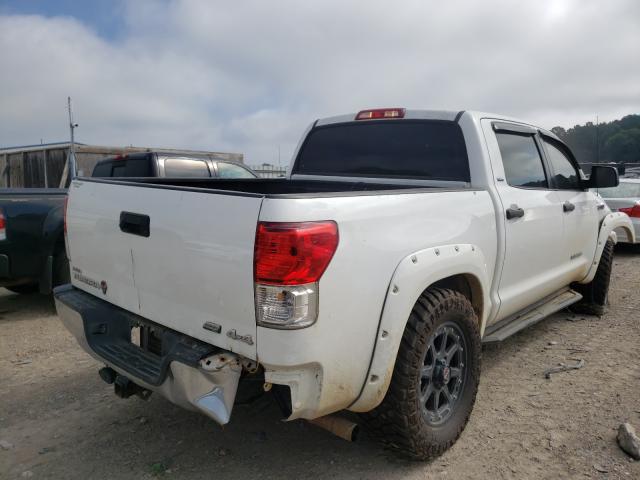 Photo 3 VIN: 5TFDW5F18CX227025 - TOYOTA TUNDRA CRE 