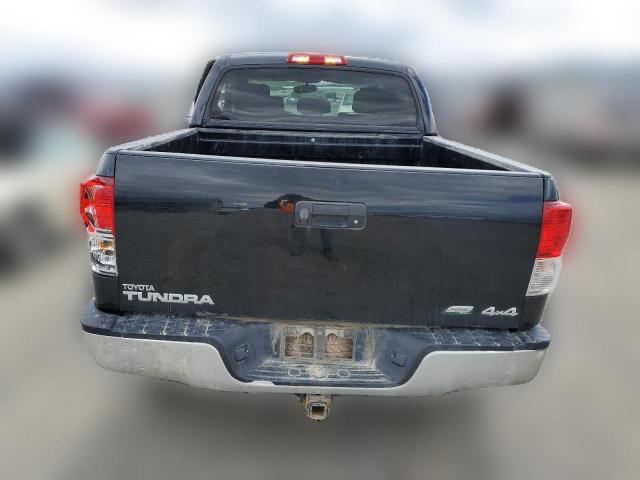 Photo 5 VIN: 5TFDW5F18CX264799 - TOYOTA TUNDRA 