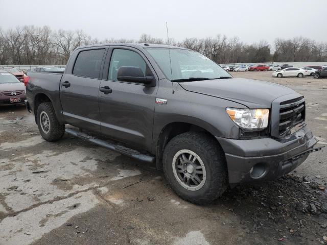 Photo 3 VIN: 5TFDW5F18DX315462 - TOYOTA TUNDRA 