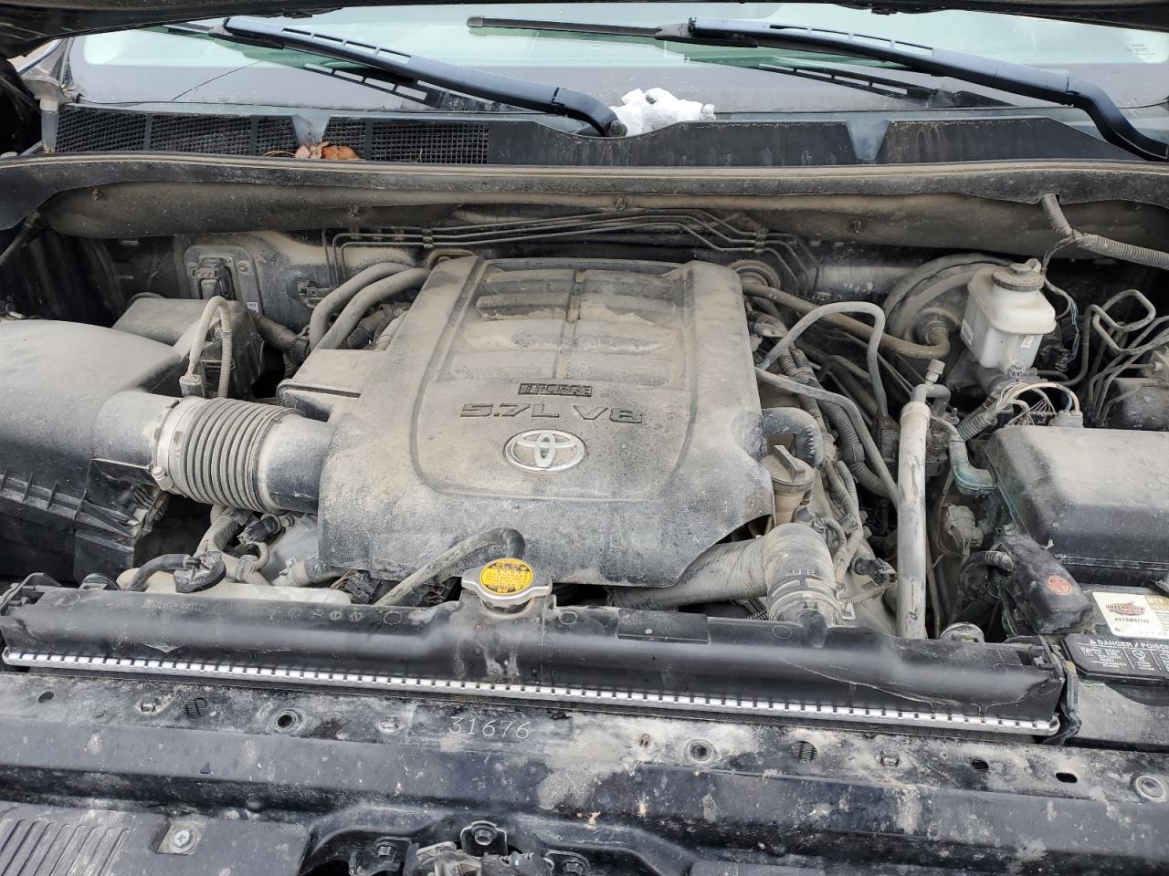 Photo 10 VIN: 5TFDW5F18FX442831 - TOYOTA TUNDRA 