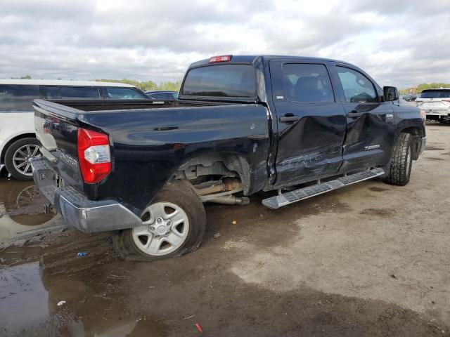 Photo 2 VIN: 5TFDW5F18GX504164 - TOYOTA TUNDRA CRE 