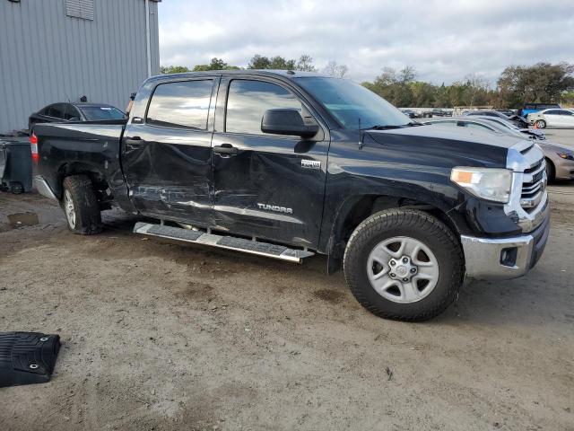 Photo 3 VIN: 5TFDW5F18GX504164 - TOYOTA TUNDRA CRE 