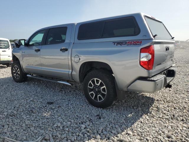 Photo 1 VIN: 5TFDW5F18GX558337 - TOYOTA TUNDRA CRE 