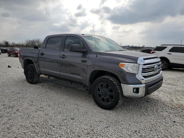 Photo 3 VIN: 5TFDW5F18GX580998 - TOYOTA TUNDRA CRE 