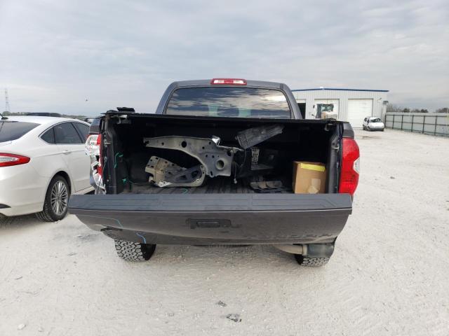 Photo 5 VIN: 5TFDW5F18GX580998 - TOYOTA TUNDRA CRE 