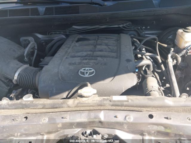 Photo 9 VIN: 5TFDW5F18HX607666 - TOYOTA TUNDRA 