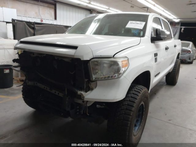 Photo 1 VIN: 5TFDW5F18HX617808 - TOYOTA TUNDRA 