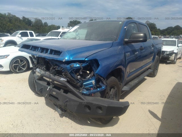 Photo 1 VIN: 5TFDW5F18JX683569 - TOYOTA TUNDRA 4WD 