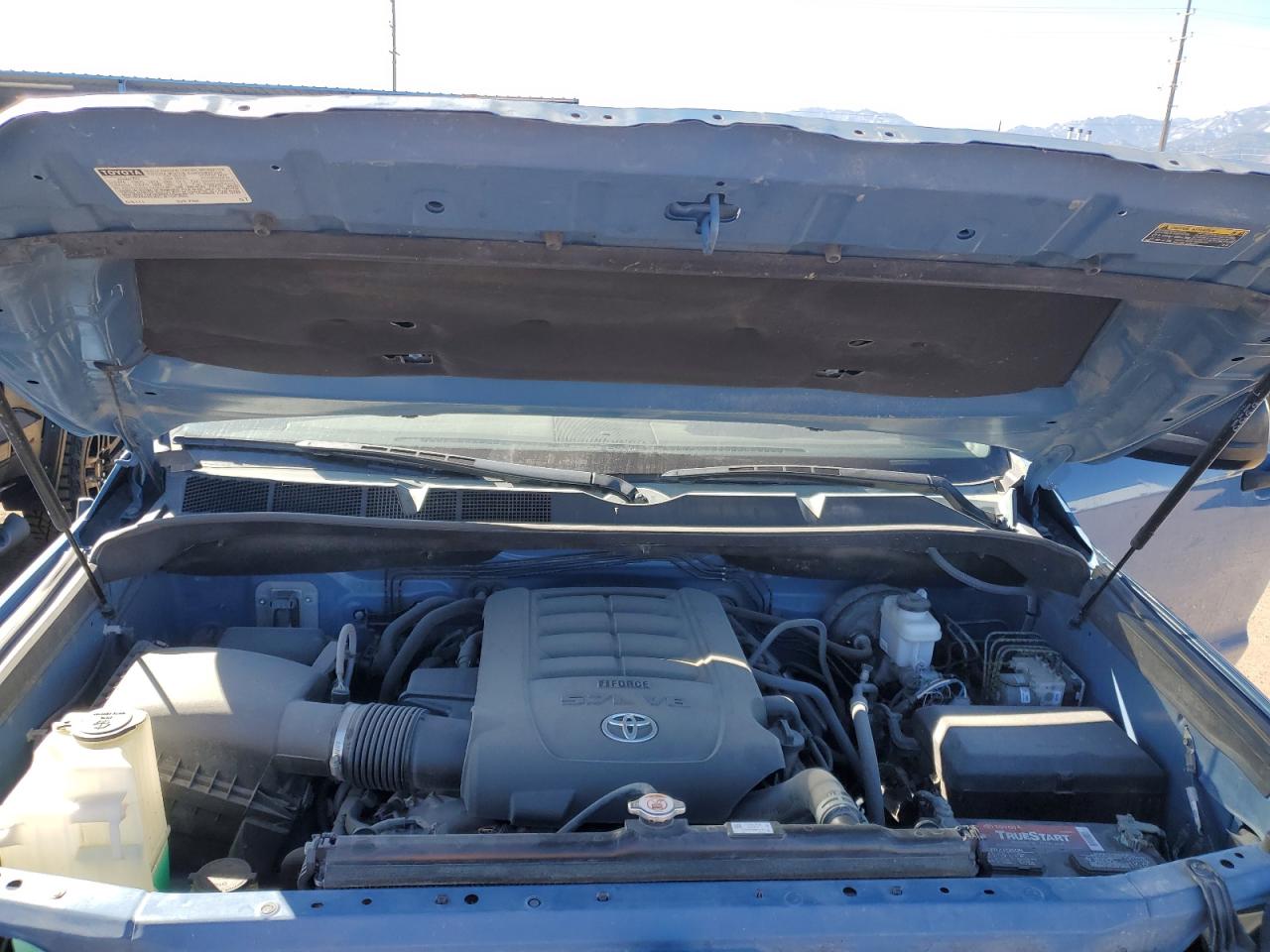 Photo 10 VIN: 5TFDW5F18KX818079 - TOYOTA TUNDRA 