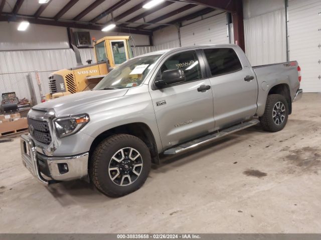 Photo 1 VIN: 5TFDW5F18KX829664 - TOYOTA TUNDRA 