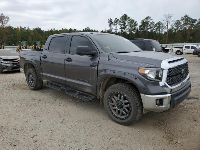 Photo 3 VIN: 5TFDW5F18KX836954 - TOYOTA TUNDRA 