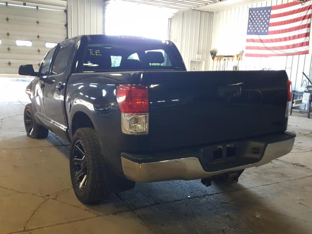 Photo 2 VIN: 5TFDW5F19AX111359 - TOYOTA TUNDRA CRE 