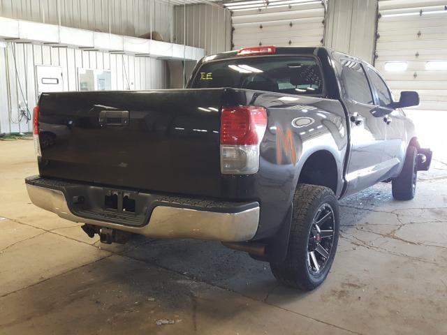 Photo 3 VIN: 5TFDW5F19AX111359 - TOYOTA TUNDRA CRE 