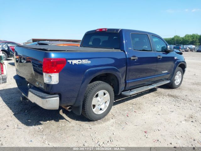 Photo 3 VIN: 5TFDW5F19BX168694 - TOYOTA TUNDRA 