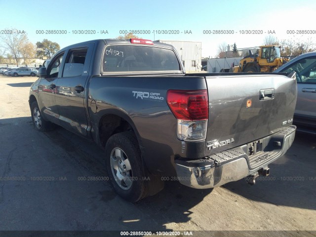 Photo 2 VIN: 5TFDW5F19CX236915 - TOYOTA TUNDRA 4WD TRUCK 