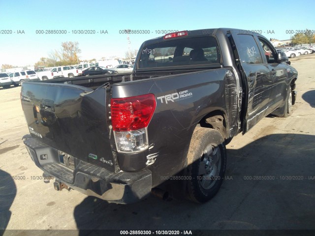 Photo 3 VIN: 5TFDW5F19CX236915 - TOYOTA TUNDRA 4WD TRUCK 