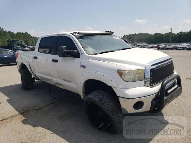 Photo 3 VIN: 5TFDW5F19DX284206 - TOYOTA TUNDRA 