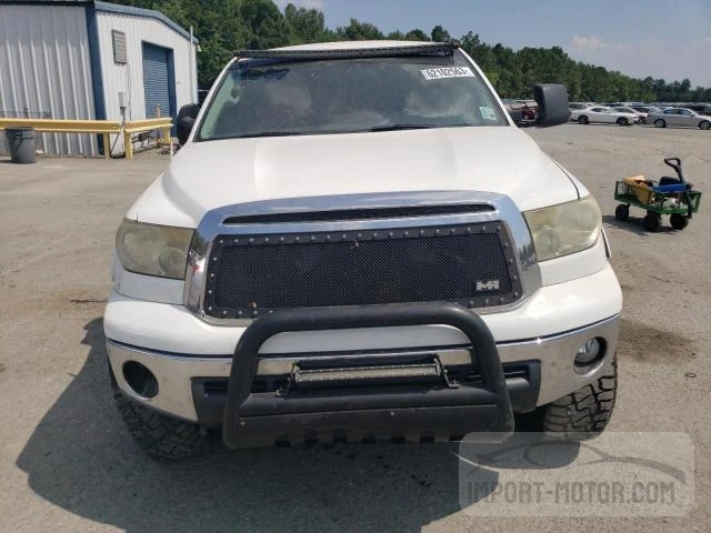 Photo 4 VIN: 5TFDW5F19DX284206 - TOYOTA TUNDRA 