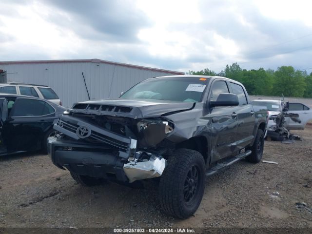 Photo 1 VIN: 5TFDW5F19EX381584 - TOYOTA TUNDRA 