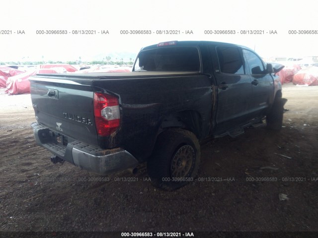 Photo 3 VIN: 5TFDW5F19EX401638 - TOYOTA TUNDRA 4WD TRUCK 