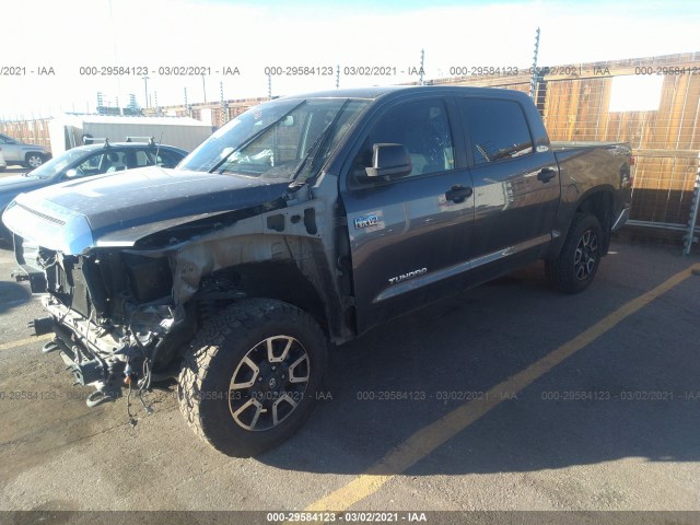 Photo 1 VIN: 5TFDW5F19FX418120 - TOYOTA TUNDRA 4WD TRUCK 