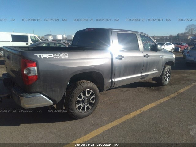 Photo 3 VIN: 5TFDW5F19FX418120 - TOYOTA TUNDRA 4WD TRUCK 