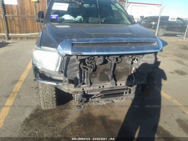 Photo 5 VIN: 5TFDW5F19FX418120 - TOYOTA TUNDRA 4WD TRUCK 