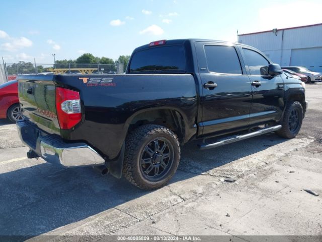 Photo 3 VIN: 5TFDW5F19HX635900 - TOYOTA TUNDRA 