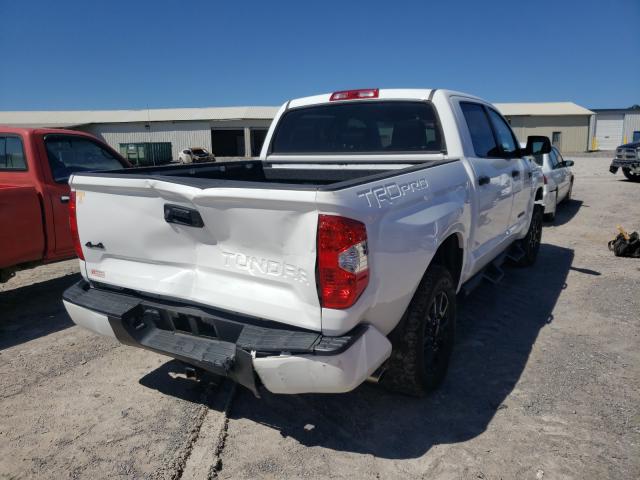 Photo 3 VIN: 5TFDW5F19HX643513 - TOYOTA TUNDRA CRE 