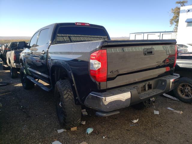 Photo 2 VIN: 5TFDW5F19JX765021 - TOYOTA TUNDRA CRE 