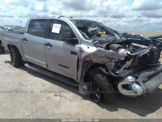 Photo 0 VIN: 5TFDW5F19KX858669 - TOYOTA TUNDRA 4WD 