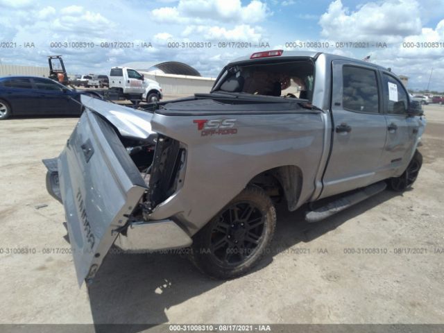 Photo 3 VIN: 5TFDW5F19KX858669 - TOYOTA TUNDRA 4WD 