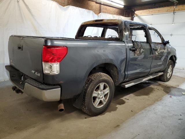 Photo 2 VIN: 5TFDW5F1XAX139316 - TOYOTA TUNDRA CRE 