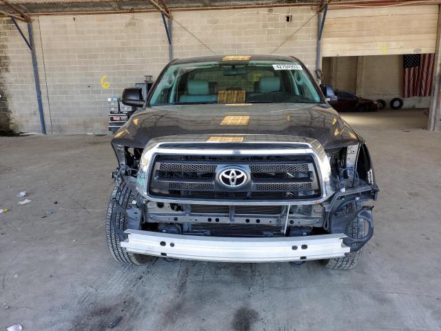 Photo 4 VIN: 5TFDW5F1XBX182328 - TOYOTA TUNDRA CRE 