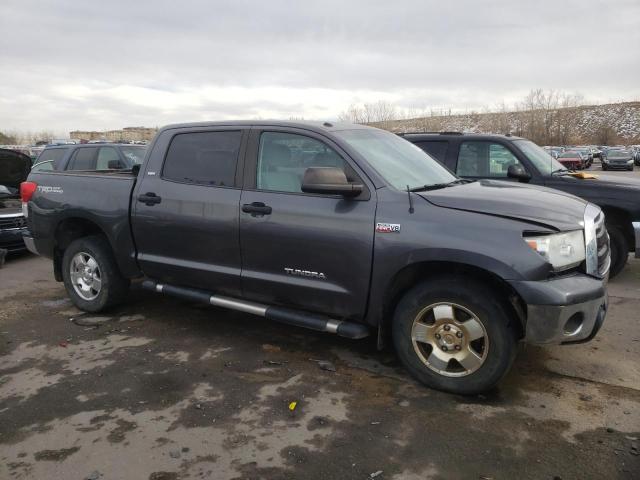 Photo 3 VIN: 5TFDW5F1XBX191059 - TOYOTA TUNDRA CRE 