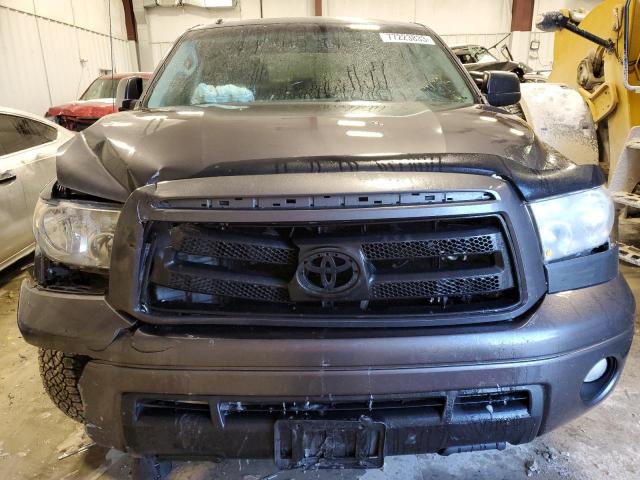 Photo 4 VIN: 5TFDW5F1XBX196097 - TOYOTA TUNDRA 