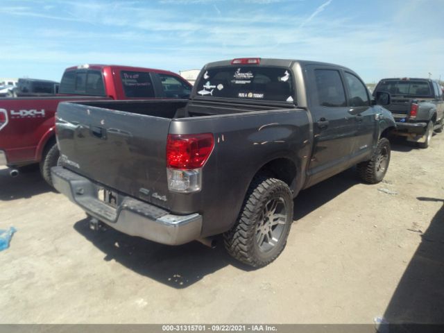 Photo 3 VIN: 5TFDW5F1XBX207499 - TOYOTA TUNDRA 4WD TRUCK 