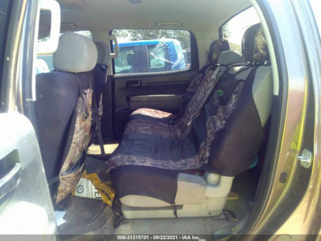 Photo 7 VIN: 5TFDW5F1XBX207499 - TOYOTA TUNDRA 4WD TRUCK 