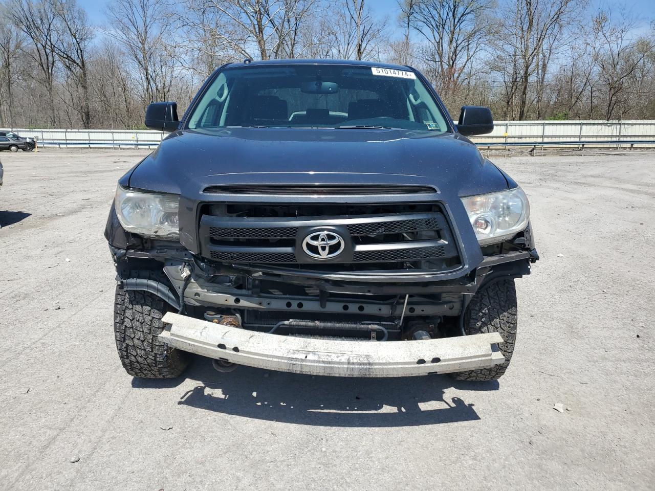 Photo 4 VIN: 5TFDW5F1XDX283047 - TOYOTA TUNDRA 