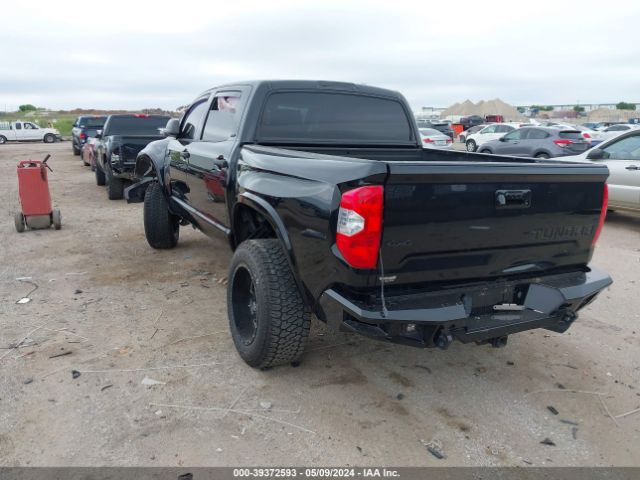 Photo 2 VIN: 5TFDW5F1XFX423794 - TOYOTA TUNDRA 