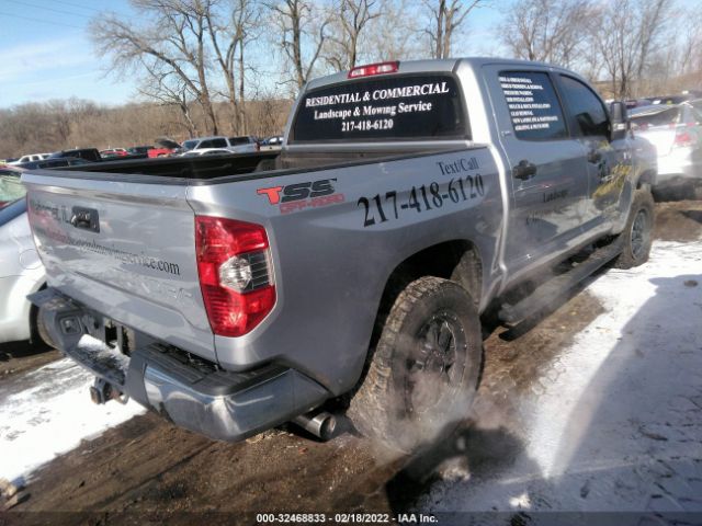 Photo 3 VIN: 5TFDW5F1XFX427831 - TOYOTA TUNDRA 4WD TRUCK 