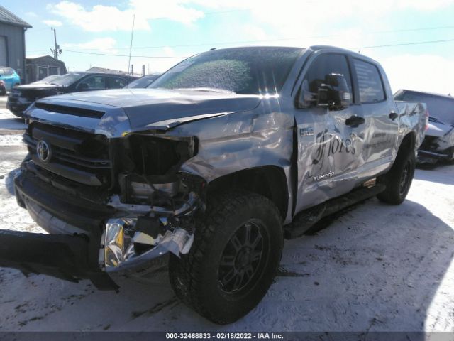 Photo 5 VIN: 5TFDW5F1XFX427831 - TOYOTA TUNDRA 4WD TRUCK 