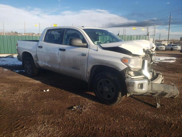 Photo 3 VIN: 5TFDW5F1XFX433984 - TOYOTA TUNDRA CRE 