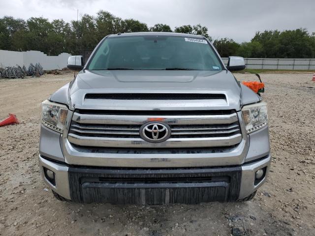 Photo 4 VIN: 5TFDW5F1XFX444550 - TOYOTA TUNDRA CRE 