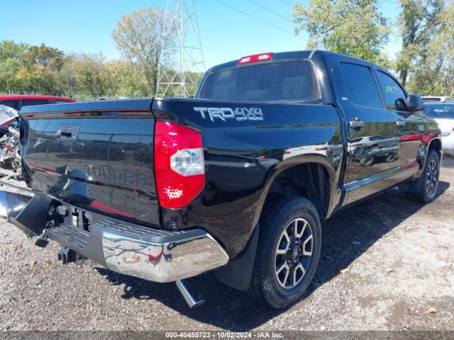 Photo 3 VIN: 5TFDW5F1XGX495225 - TOYOTA TUNDRA 