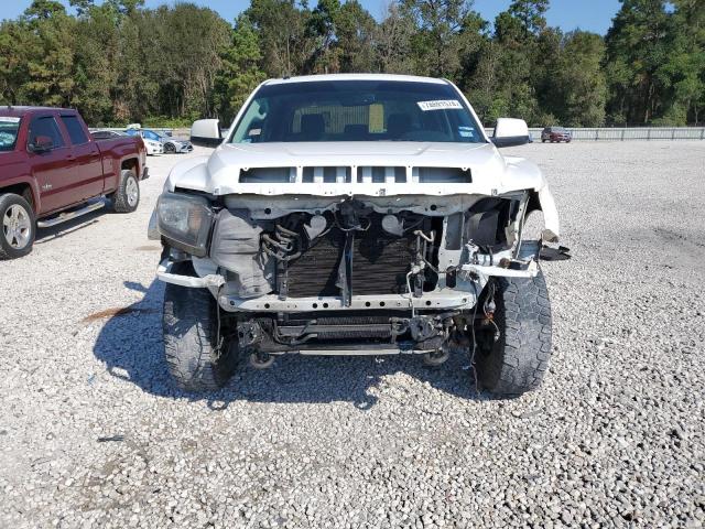 Photo 4 VIN: 5TFDW5F1XGX528692 - TOYOTA TUNDRA CRE 