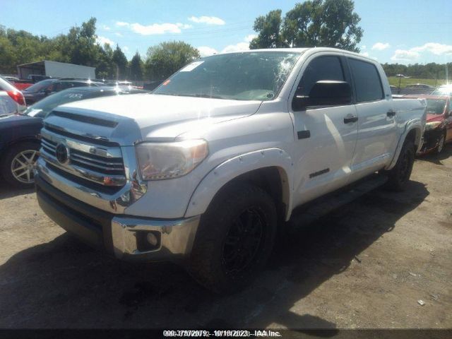 Photo 1 VIN: 5TFDW5F1XHX625277 - TOYOTA TUNDRA 